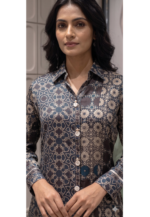 Abstract Gajji Silk-Blend Kaleidoscope Print Button-Down Shirt- 14837