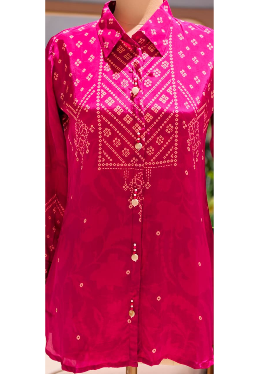 Pure crepe collar  bnadhani print shirt.-14511