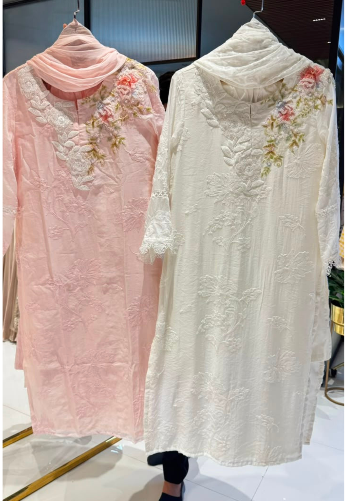 Ivory Cut-Dana Embellished 3D Floral Embroidered Premium Cotton Full Suit Set With Dupatta- 15191