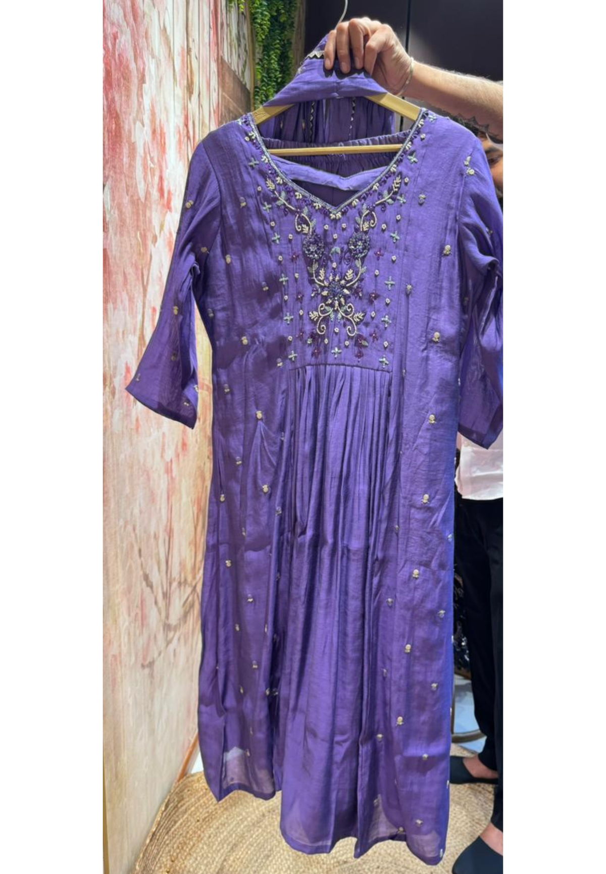 Scattered Sequin Embroidery Pleated A-Line Surat Mul Chanderi Full Suit Set With Dupatta- 15897