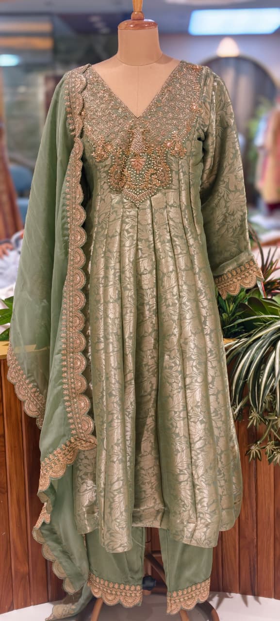 Jacquard Pattern Stunning Heavy Neck Embroidery Brocade Panel Anarkali Full Set- 14072 W36
