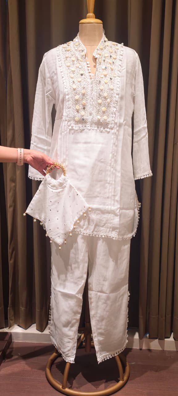 Sequin Tassel With Cut Dana Touch Yoke Elegant Co-Ord Set With Potli- 14255 W105