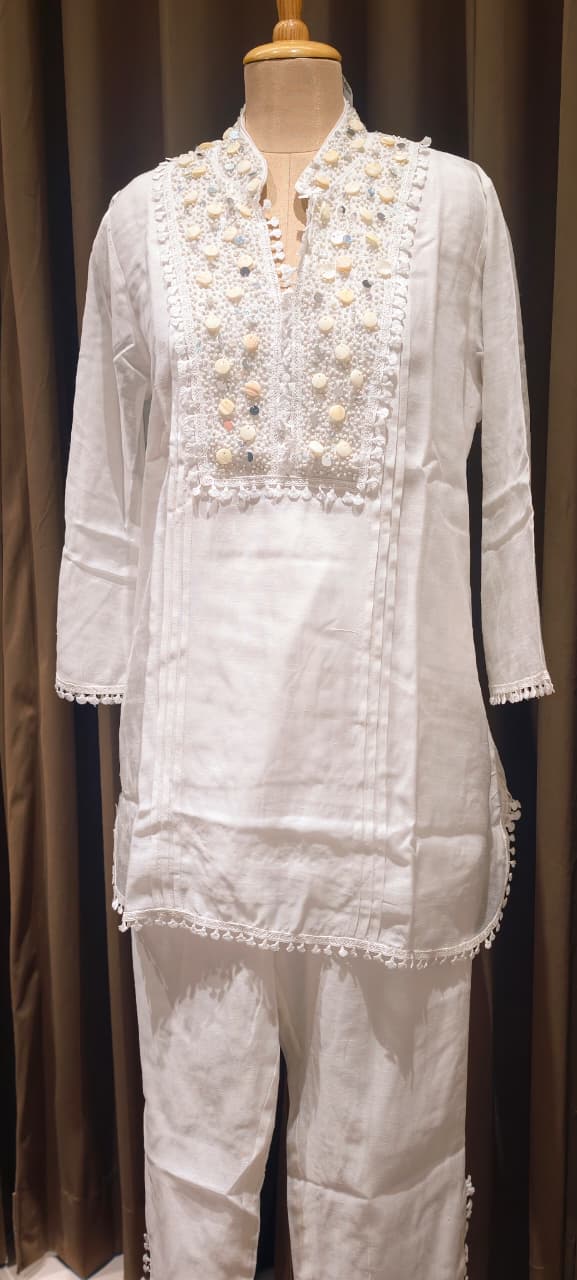 Sequin Tassel With Cut Dana Touch Yoke Elegant Co-Ord Set With Potli- 14255 W105