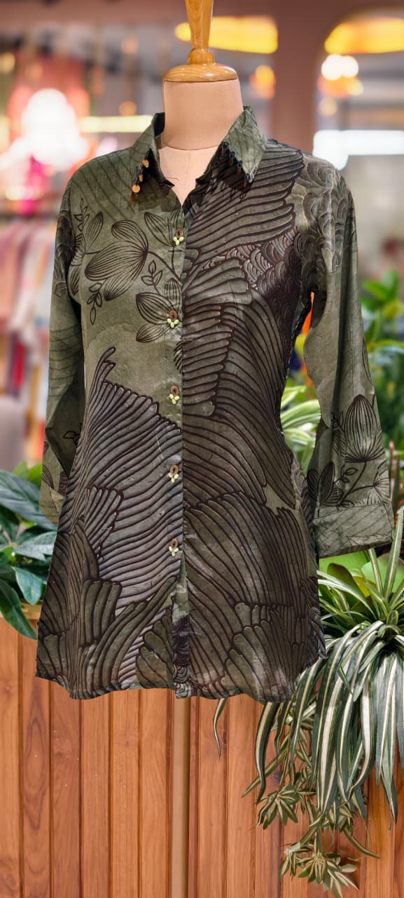 Classy Print Stunning Casual Crepe Shirt With Stylish Button & Coin Tassel-14381,87,82 W136