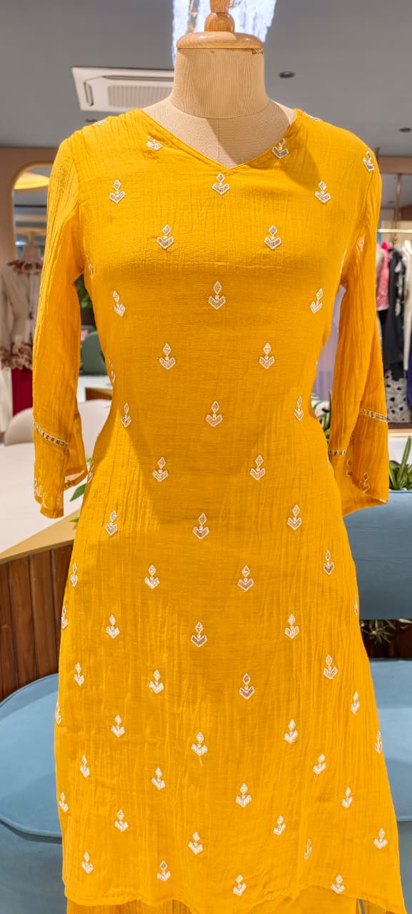 Pure Banarasi Mul Chanderi Golden Inticate Spread Work A-Line Kurta Pant Set- 14300 W138