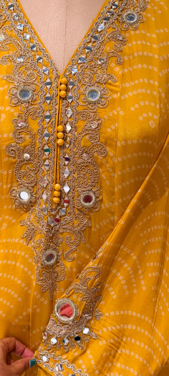 Exquisite Bandhani Crepe Farsi Salwar Kameez Set with Intricate Mirror Work, Zari Embroidery, and Matching Dupatta- 14395