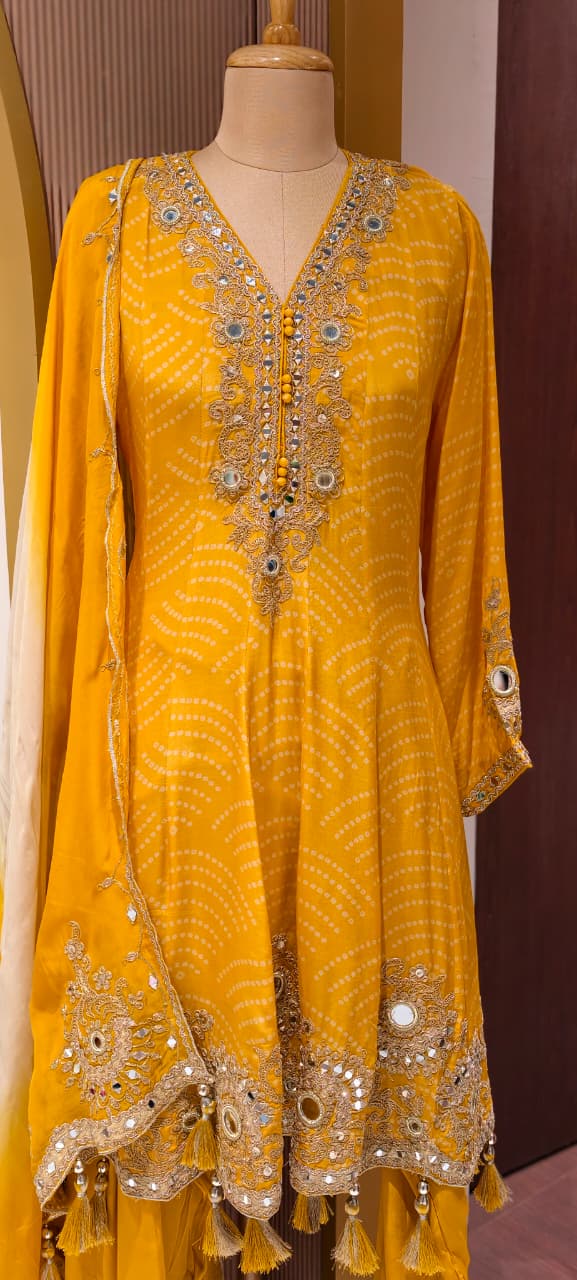 Exquisite Bandhani Crepe Farsi Salwar Kameez Set with Intricate Mirror Work, Zari Embroidery, and Matching Dupatta- 14395