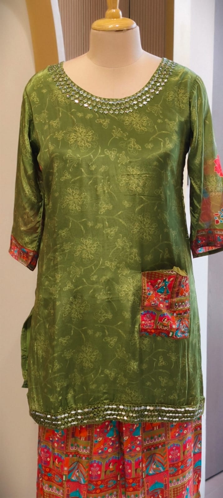 Rajasthani Inspired Patchwork High Contrast Crepe Kurta Pant Set With Pocket RB166