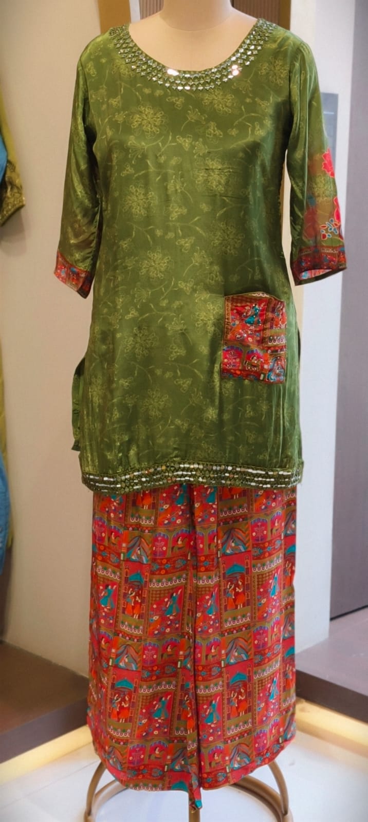 Rajasthani Inspired Patchwork High Contrast Crepe Kurta Pant Set With Pocket RB166