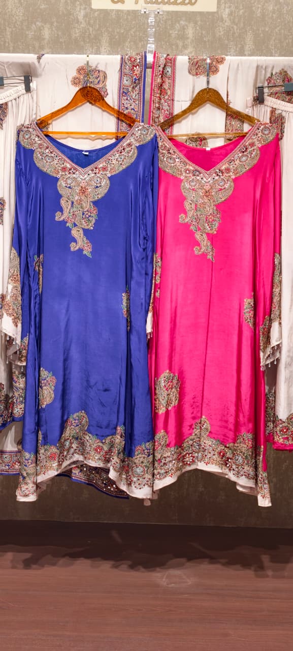 Traditional Craftsmanship Silhouette Pakistani Look Designer Full Suit Set With Dupatta