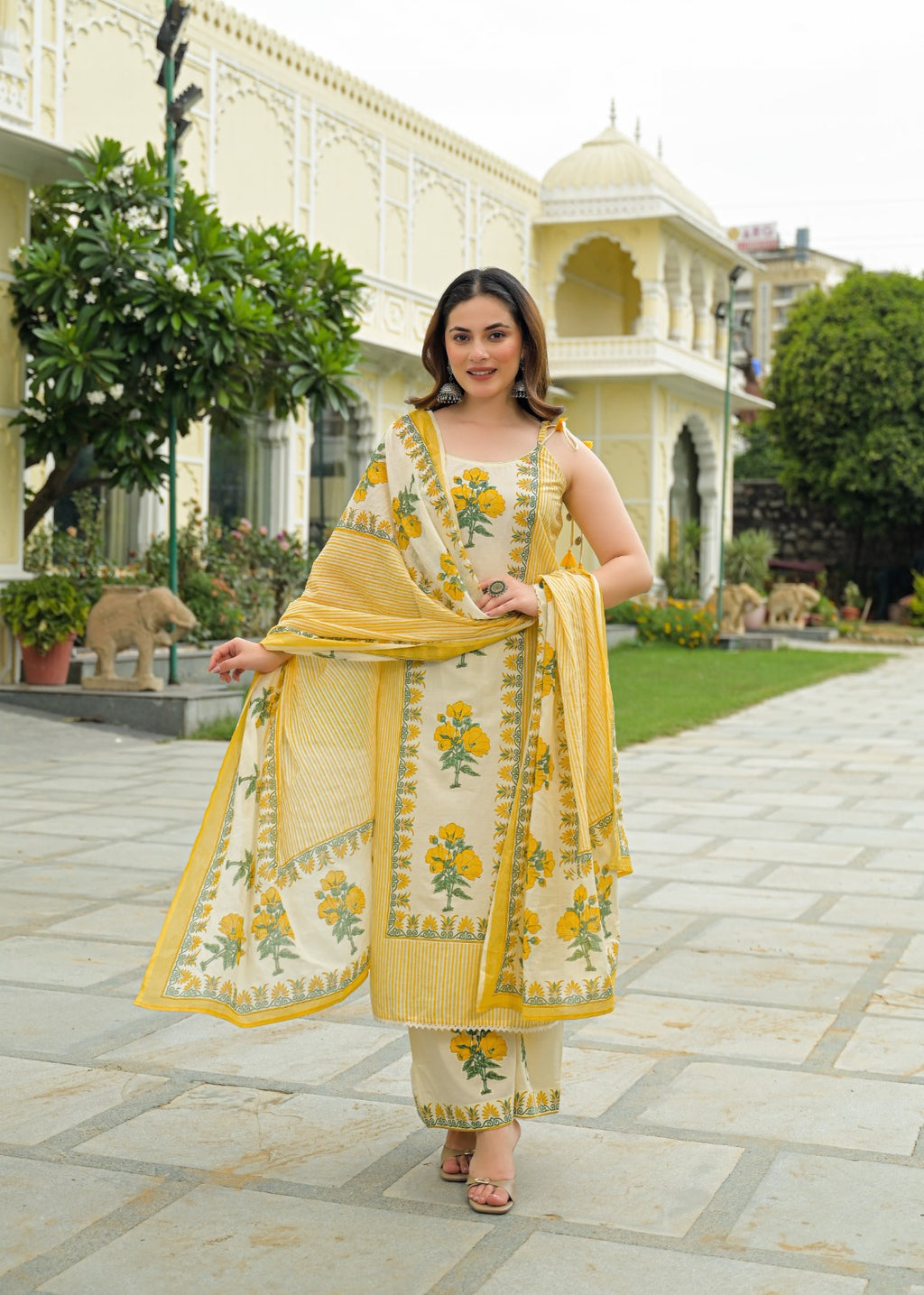 Strappy Kodi Tassel Sleeveless Printed Cotton Full Suit Set With Dupatta- 14794