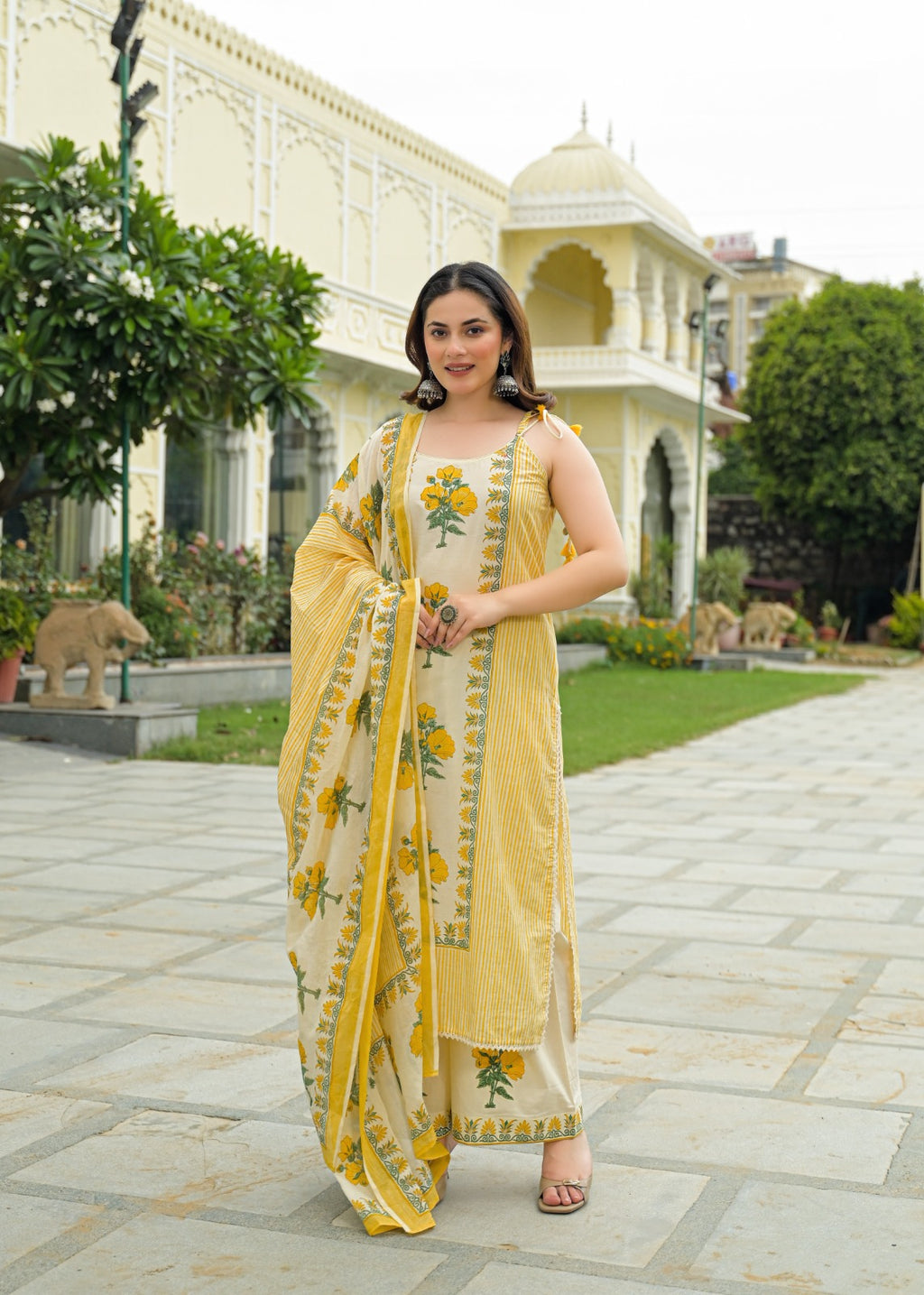 Strappy Kodi Tassel Sleeveless Printed Cotton Full Suit Set With Dupatta- 14794