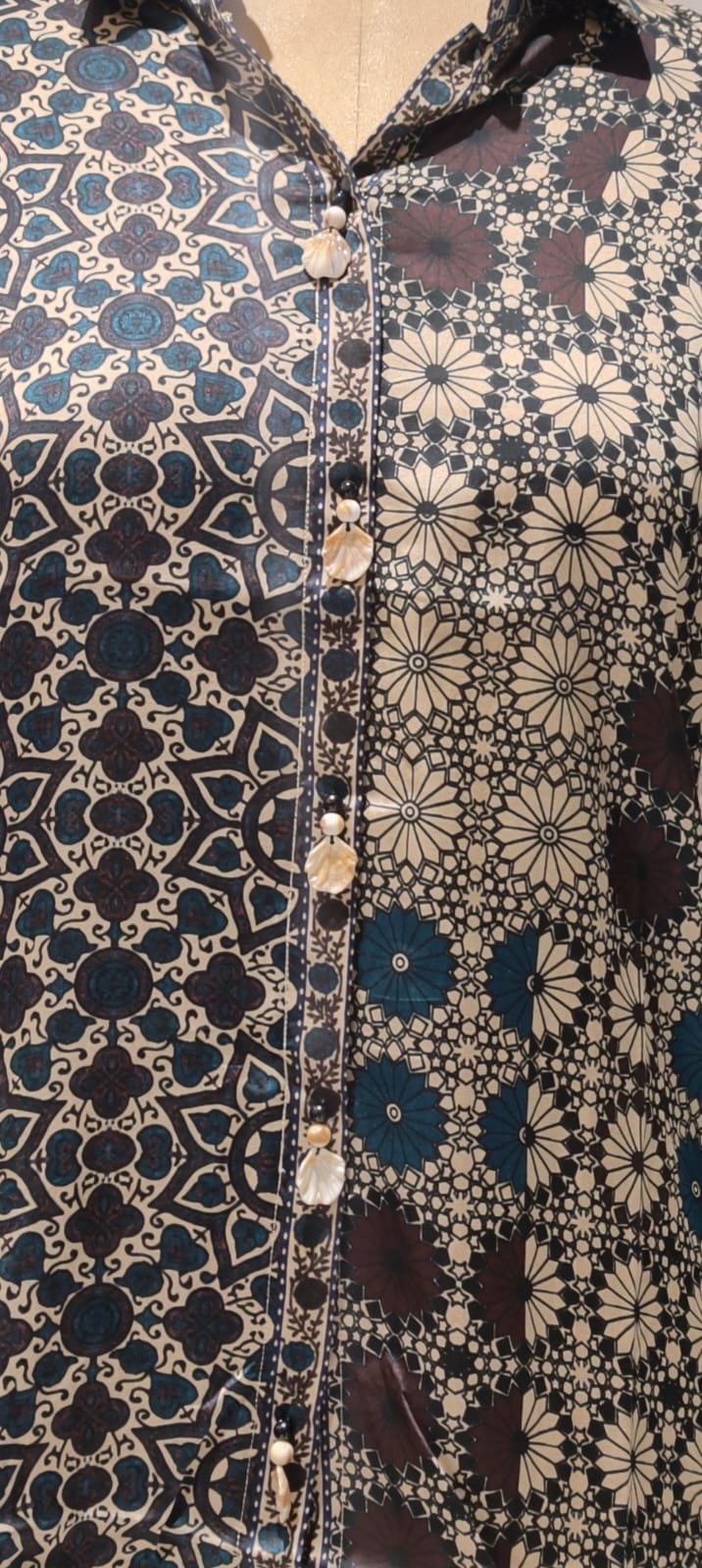 Abstract Gajji Silk-Blend Kaleidoscope Print Button-Down Shirt- 14837