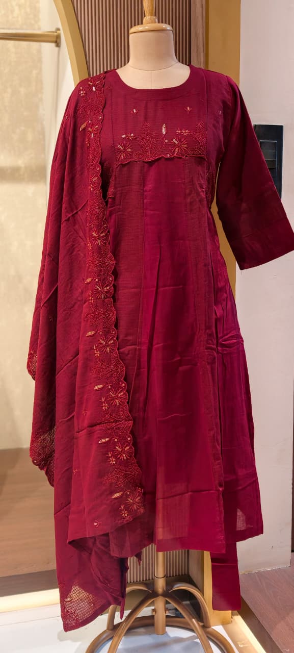 Ruby Bloom Premium Mul Cotton Embroidered Kurta Set with Dupatta-14894