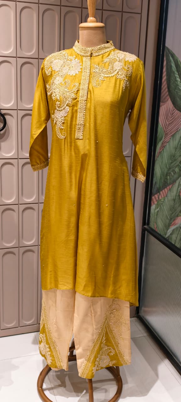 Royal Zardosi Work Over Shoulder & Bottom Fancy Dola Silk Kurta Pant Set- 14946