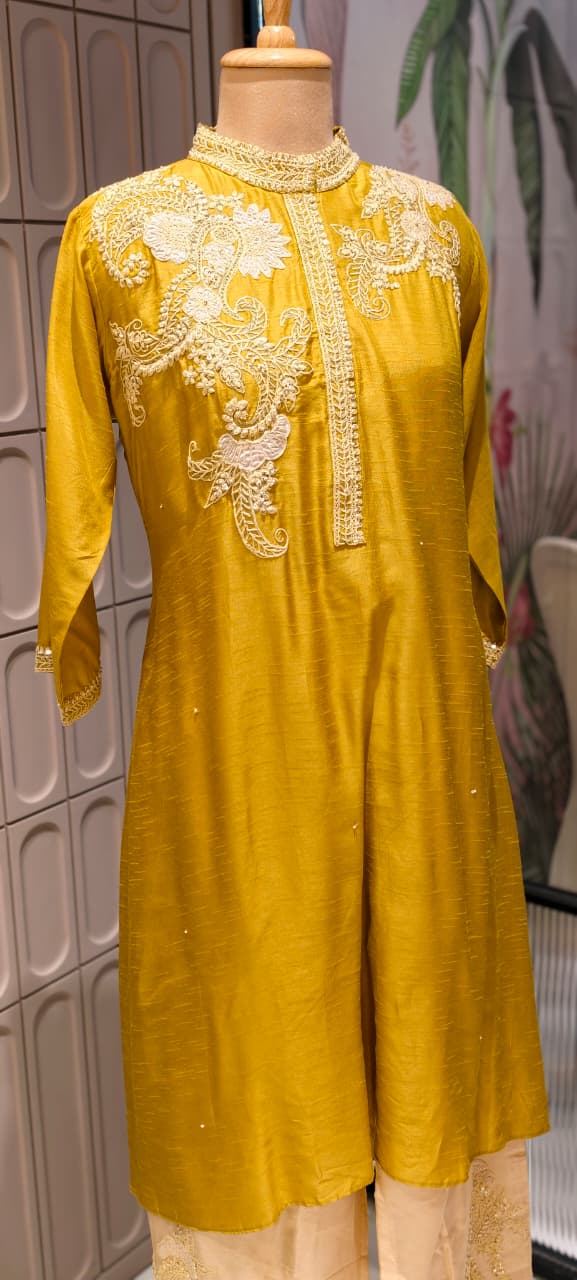 Royal Zardosi Work Over Shoulder & Bottom Fancy Dola Silk Kurta Pant Set- 14946