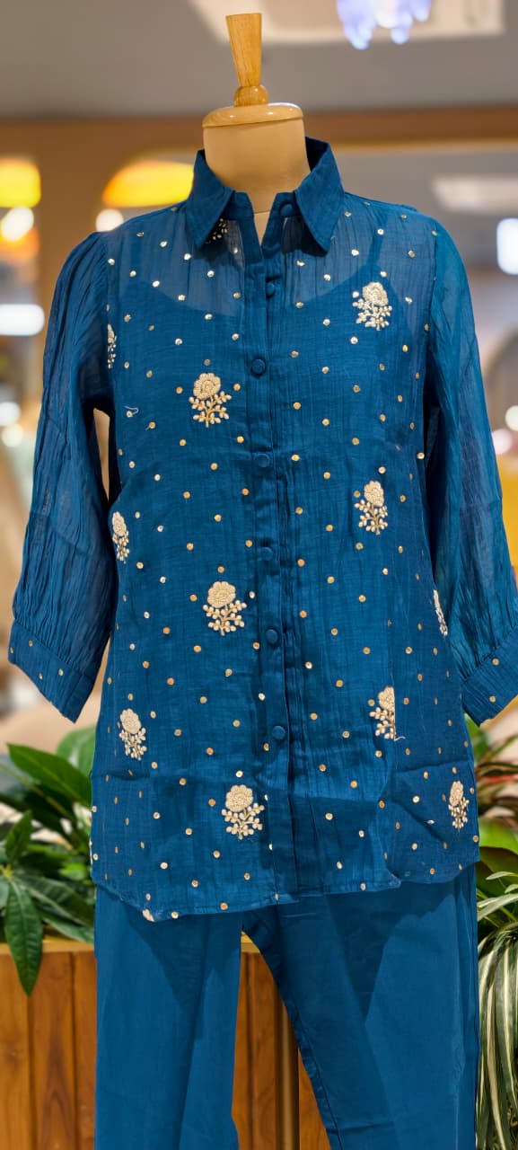 Premium Scattered Floral Embroidered Mul-Chanderi Co-Ord Set With Seperate Inner- 15313