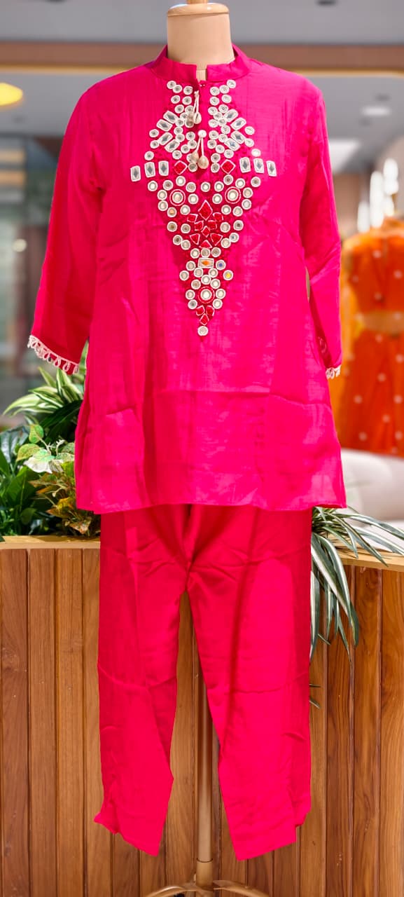 Mul-Chanderi Real Mirror Intricate Embroidery With Shell Detailing Co-Ord Set- 15398