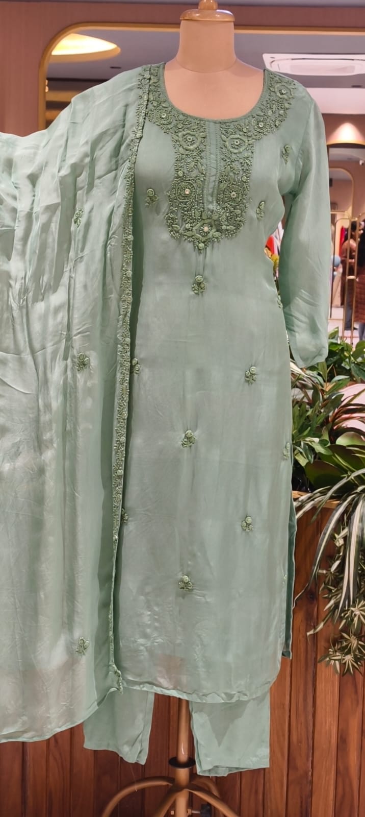 Foil Mirror Detailing Chikankari Embroidered Yoke Solid Organza Full Suit Set With Dupatta- 15376