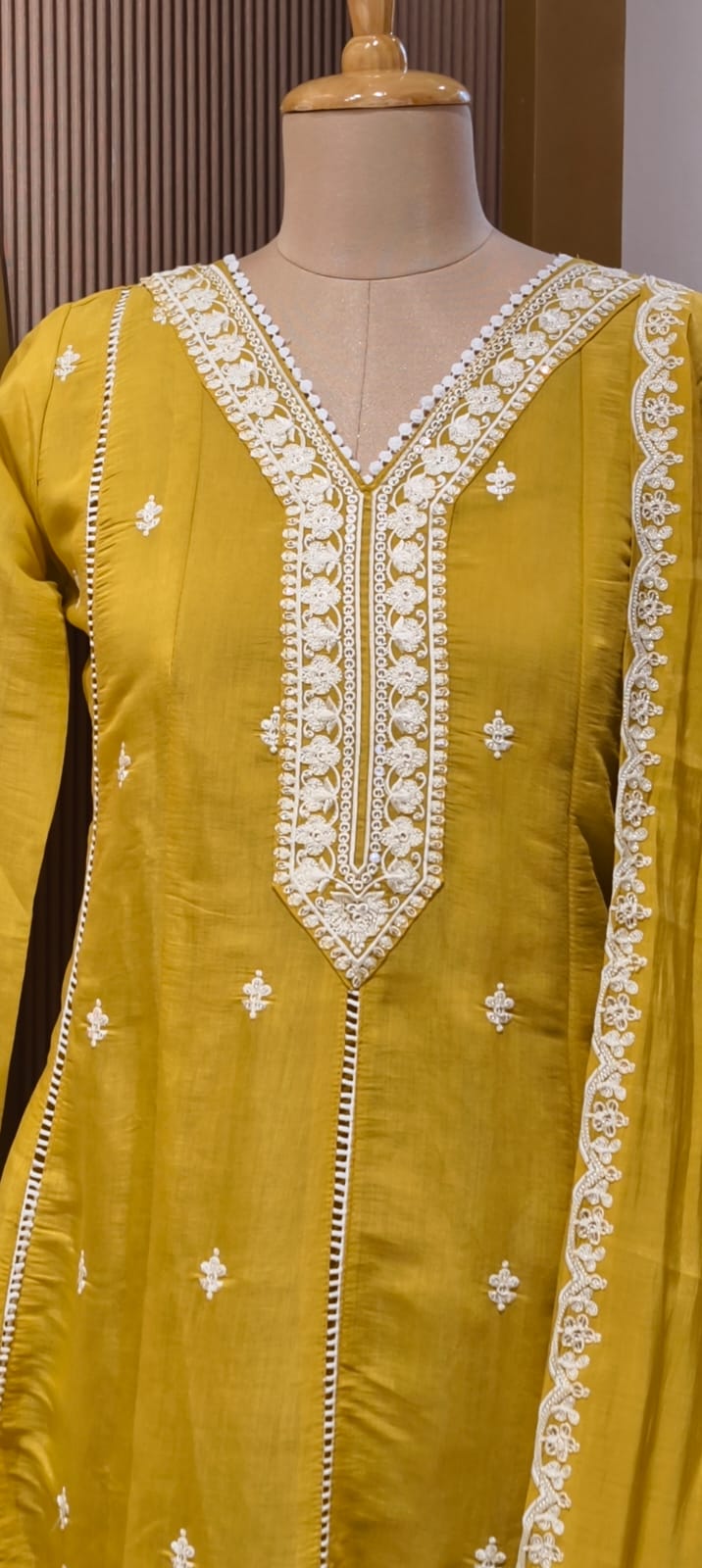 Lace Panel Intricate Floral Embroidered Surat Mul-Chanderi Anarkali Full Suit Set With Dupatta- 15227