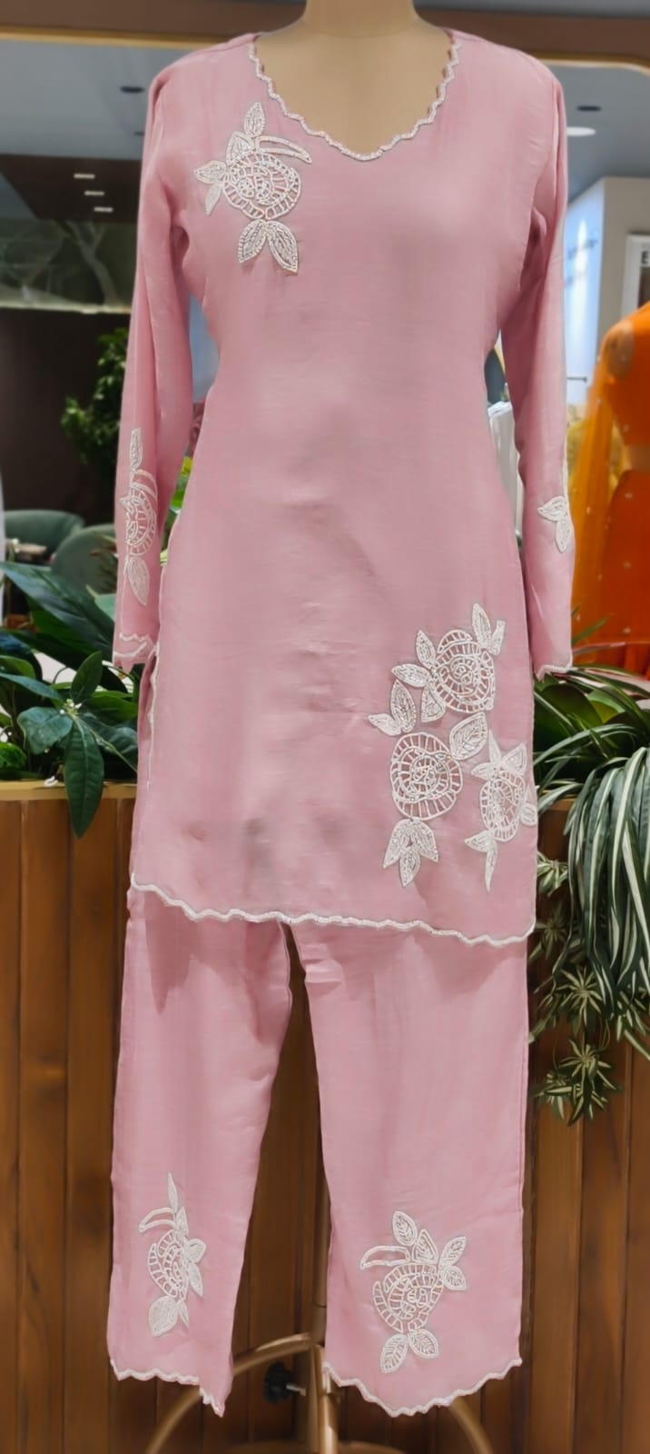 Elegant Tiny Cut-Dana Embellished Banarasi Mul Chanderi Full Suit Set With Dupatta