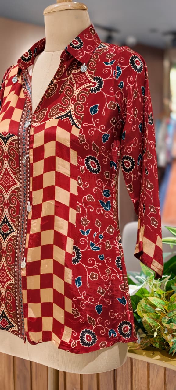 Asymmetric Checkerboard and Paisley Print Crepe Shirt- 15434