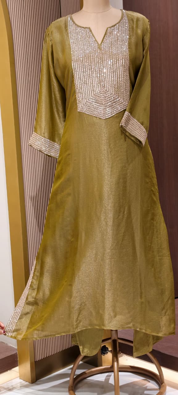 Kareena Kapoor Inspired Sequin Embellished Shiny Yoke Tissue A-Line Full Suit Set With Dupatta- 15346