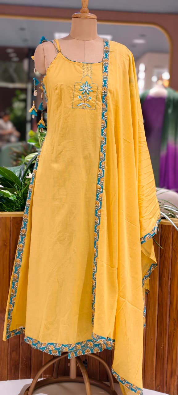 Noodle Strap Summer Style Embroidered Cotton Solid Full Suit Set With Printed Bottom- 15494