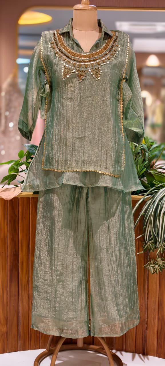 Embellished Shimmer Outer With Collared Matching Co-Ord Set In Crush Tissue Fabric- 15530