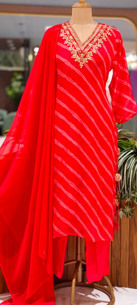 Stunning Lehriya Print Gotta Embellished Organza Full Suit Set With Dupatta- 15607