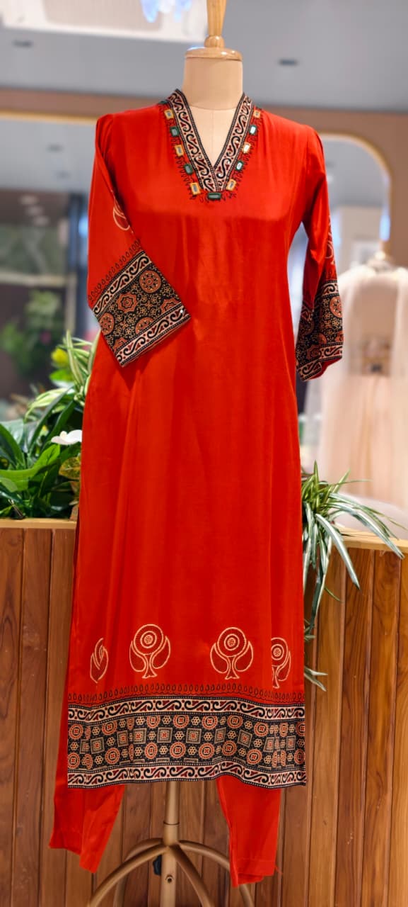 Dual Color Combination Ethnic Printed Full Suit Set With Dupatta- 15637