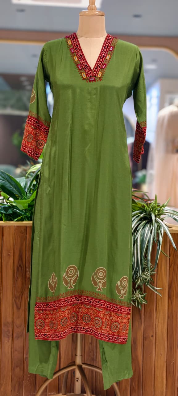 Dual Color Combination Ethnic Printed Full Suit Set With Dupatta- 15637