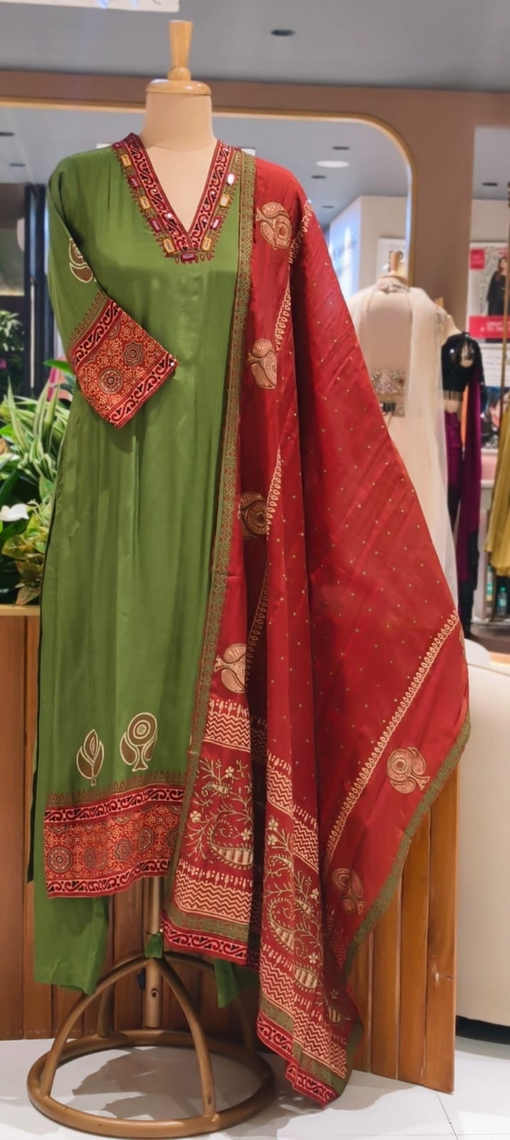 Dual Color Combination Ethnic Printed Full Suit Set With Dupatta- 15637