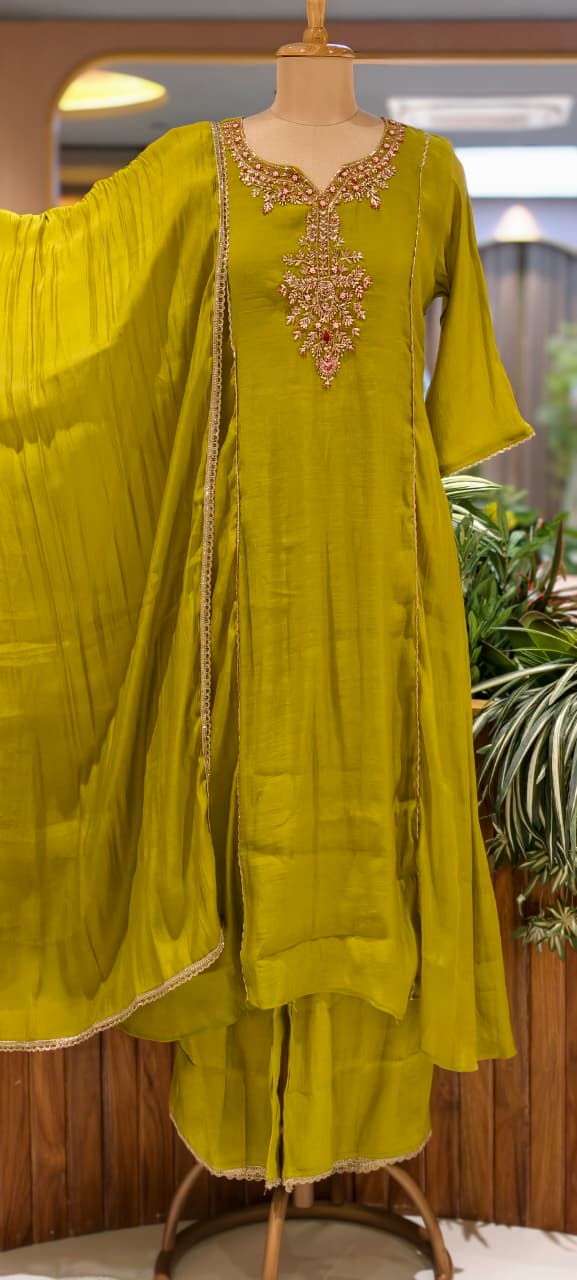 Elegant Kundan Look Yoke A-Line Surat Mul-Chanderi Full Suit Set With Dupatta- 15796
