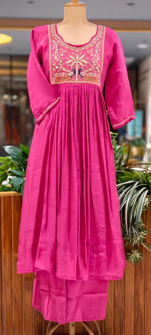 Fuschia Blush Grand Embroidery Yoke A-Line Surat Mul-Chanderi Full Suit Set With Dupatta- 15727