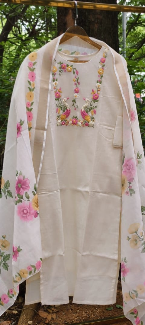 Crochet Gardenia Figure Embroidered Kora Cotton Full Suit Set With Dupatta- 14689