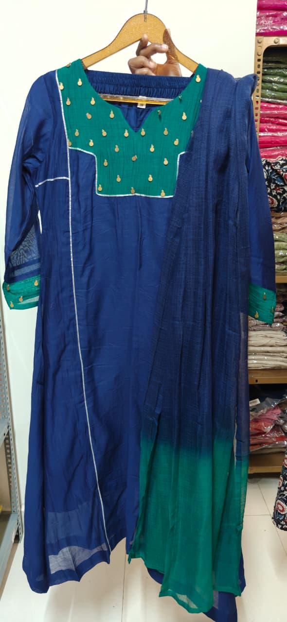 Scattered Foil Tasseled Assymetric Yoke Dual Tone A-Line Full Suit Set With Dupatta- 15992