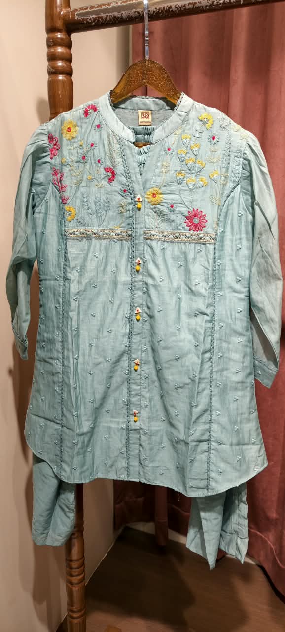 Sea Shore Pastel Shade Mul-Chanderi Co-Ord Set With Cute Floral Embroidered Motifs- 14002