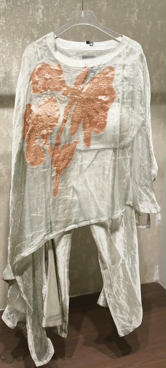 Beige Metallic Tissue Asymmetric Buster With Bottom & Outer Set with Peach Floral Appliqué & Thread Embroidery- 13836
