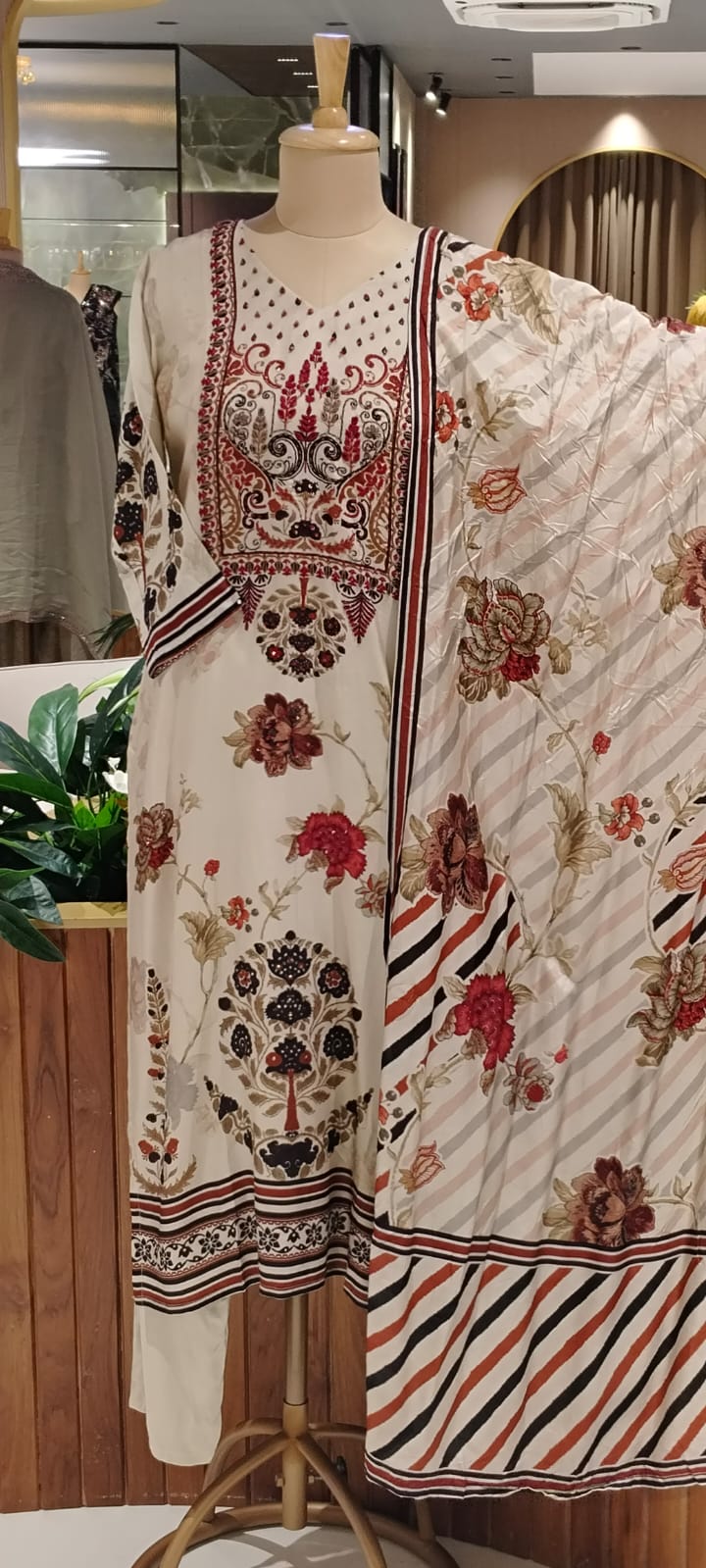 Royal Embroidery With Digital Printed Russian Silk Ful  Suit Set With Dupatta- 16089