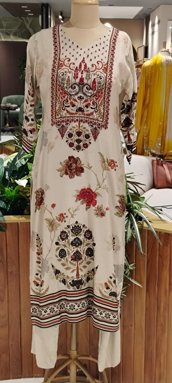 Royal Embroidery With Digital Printed Russian Silk Ful  Suit Set With Dupatta- 16089