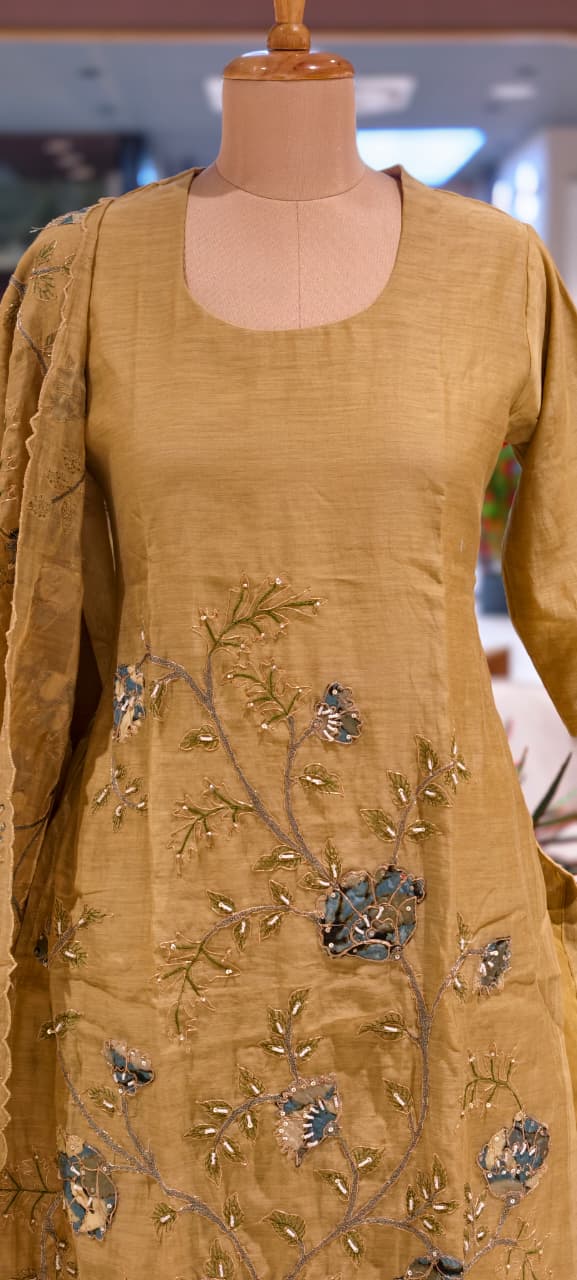 Elegant Soft Mul Chanderi Straight Cut Suit Set with Intricate Floral Embroidery 14029 W43