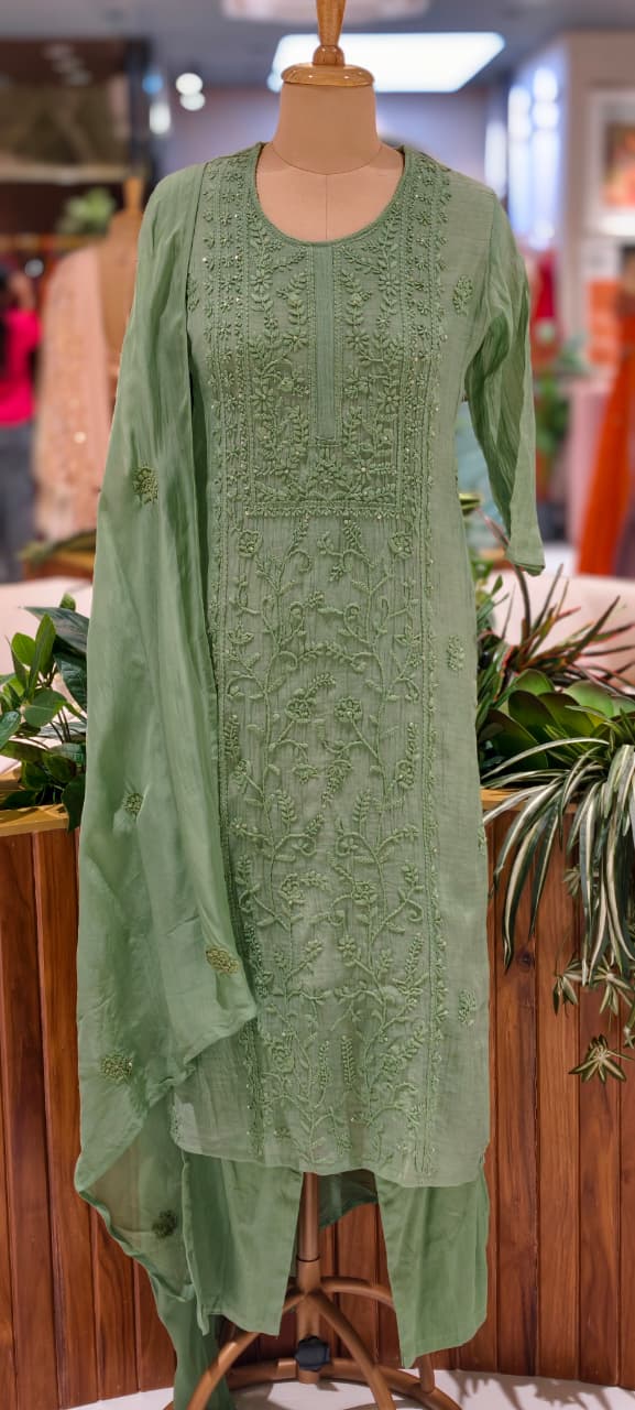Premium Crush Mul Chanderi Fabric Straight Cut Full Suit Set with Thread Embroidery 14084 W60