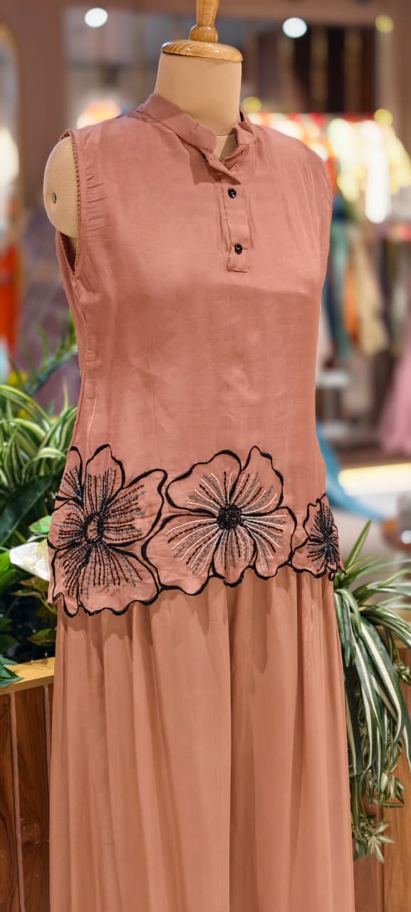 3D Floral Patch Cut Work Solid Sleeveless Kurta With Skirt Bottom Set In Organza Fabric- 14081 W51