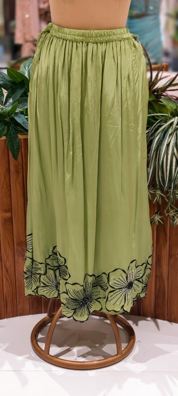 3D Floral Patch Cut Work Solid Sleeveless Kurta With Skirt Bottom Set In Organza Fabric- 14081 W51