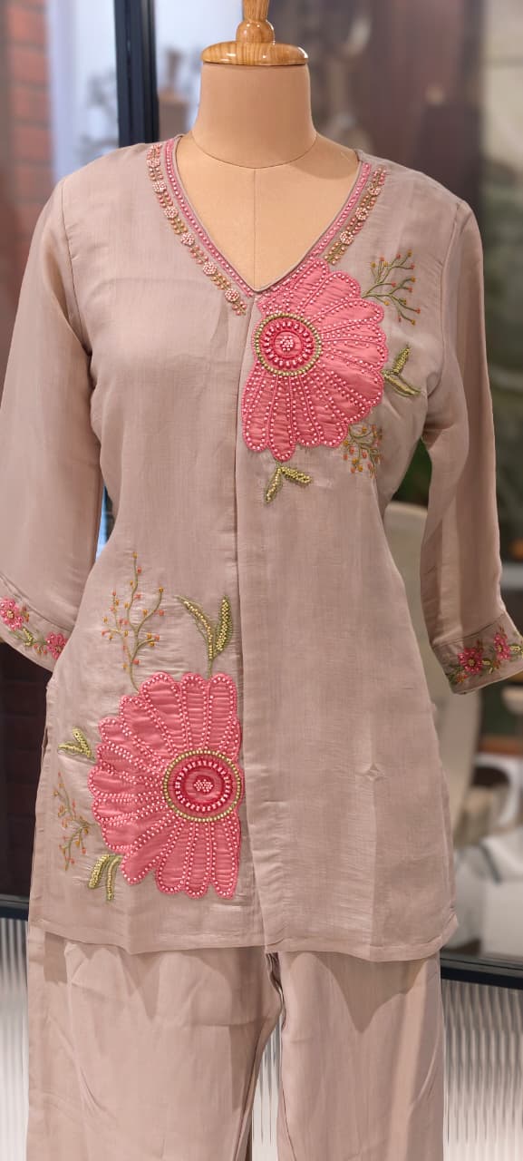Half Floraled Cut-Dana Highlights Embroidered Surat Mul Chanderi Co-Ord Set- 14201 W79
