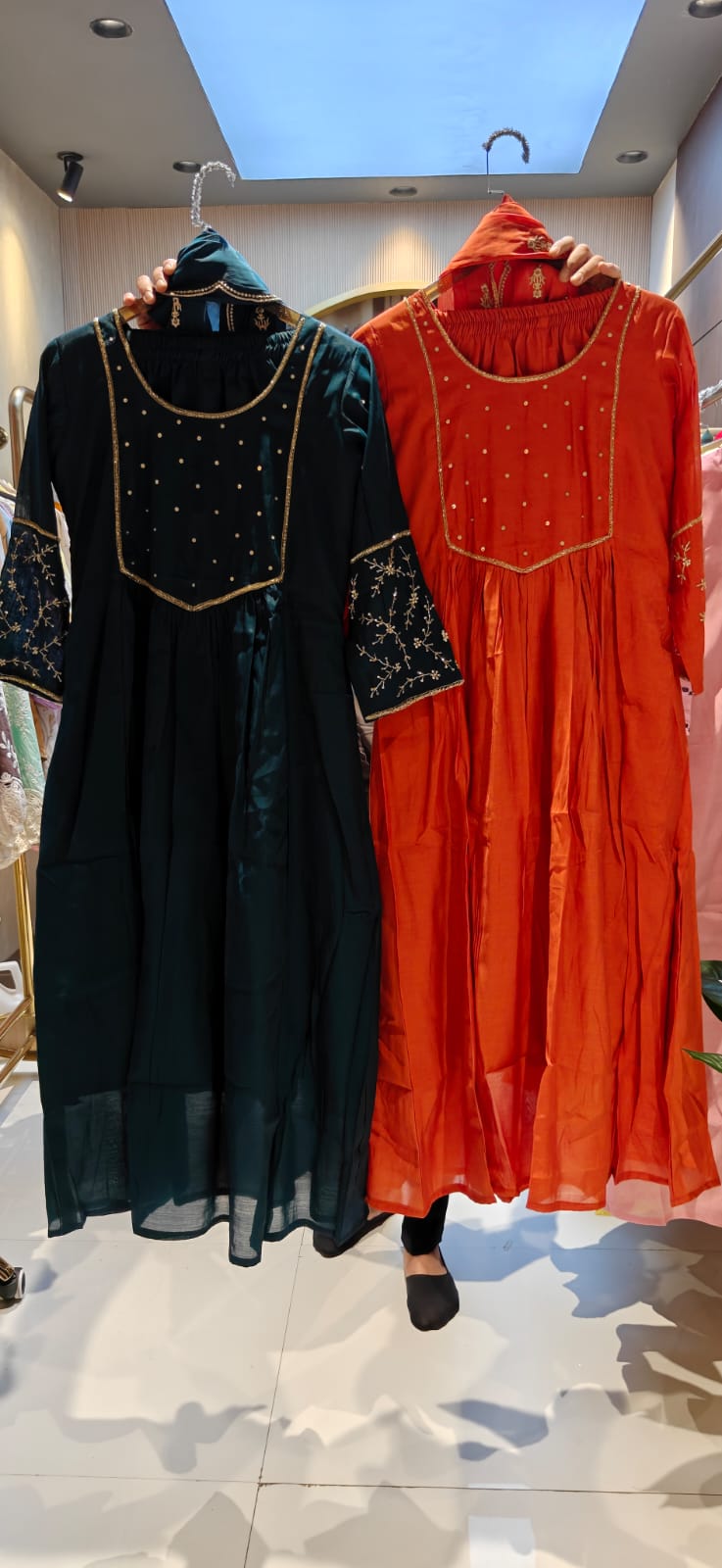Burnt Orange Surat Mul-Chanderi A-Line Full Suit Set with Scalloped Border Dupatta- 14936
