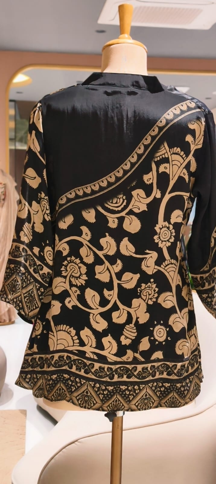 Black & Beige Floral Vine Printed Soft Crepe Full Sleeve Mandarin Collar Casual Shirt-