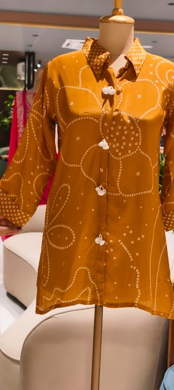 Bandhani print shell tassel Rangloli  Bird back Print shirt-