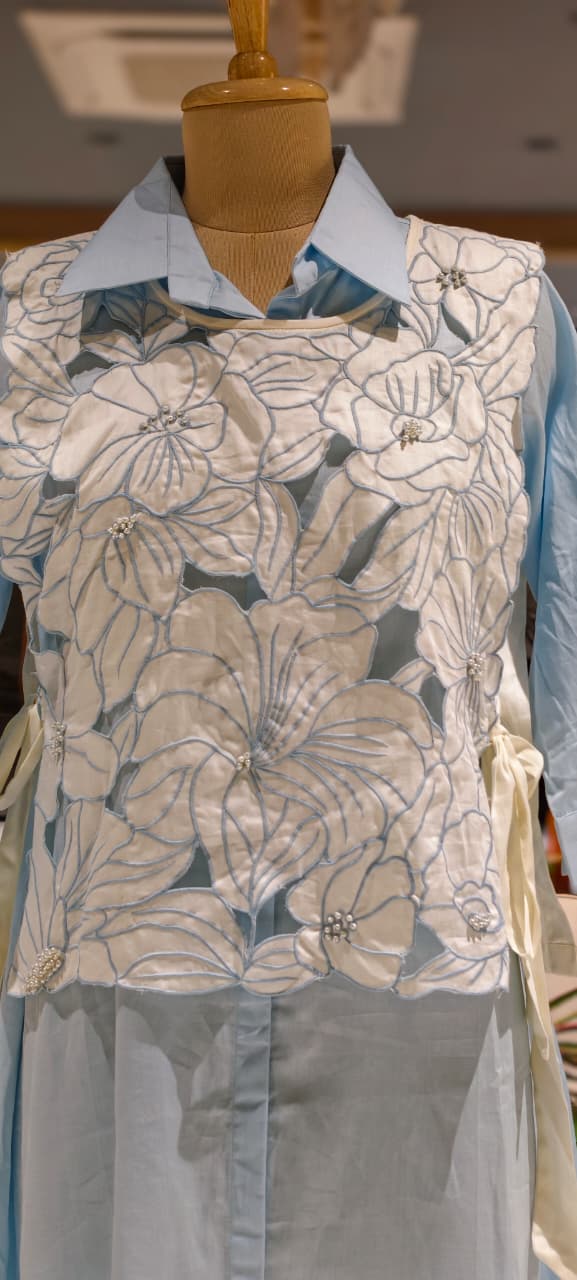 Glaze Cotton Midi Dress with Detachable Floral Cutwork Layer & Side Tie Knot- 15401